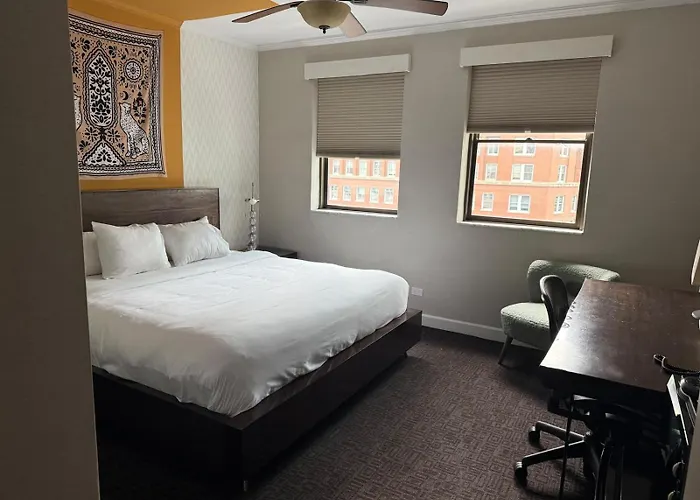 Hotel The Tremont *